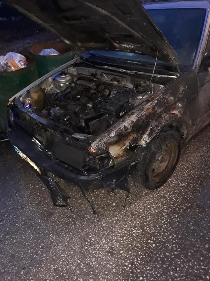 حريق سيارة في عيتا الشعب.