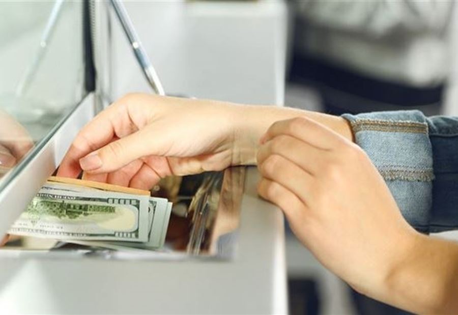 ارتفاع سعر الدولار لدى الصرافين اليوم الثلاثاء