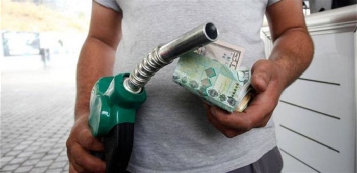محطات المحروقات عادت إلى التصعيد.. رفع سعر صفيحة البنزين 2000 ليرة!
