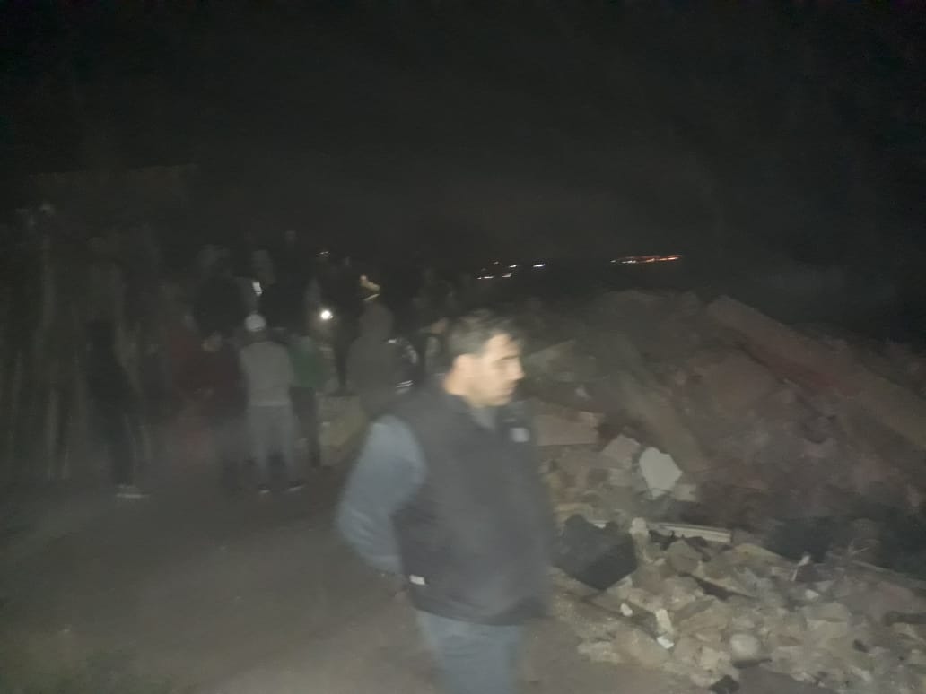 إنهيار منزل مؤلف من ثلاث طبقات في مخيم الرشيدية جنوب صور