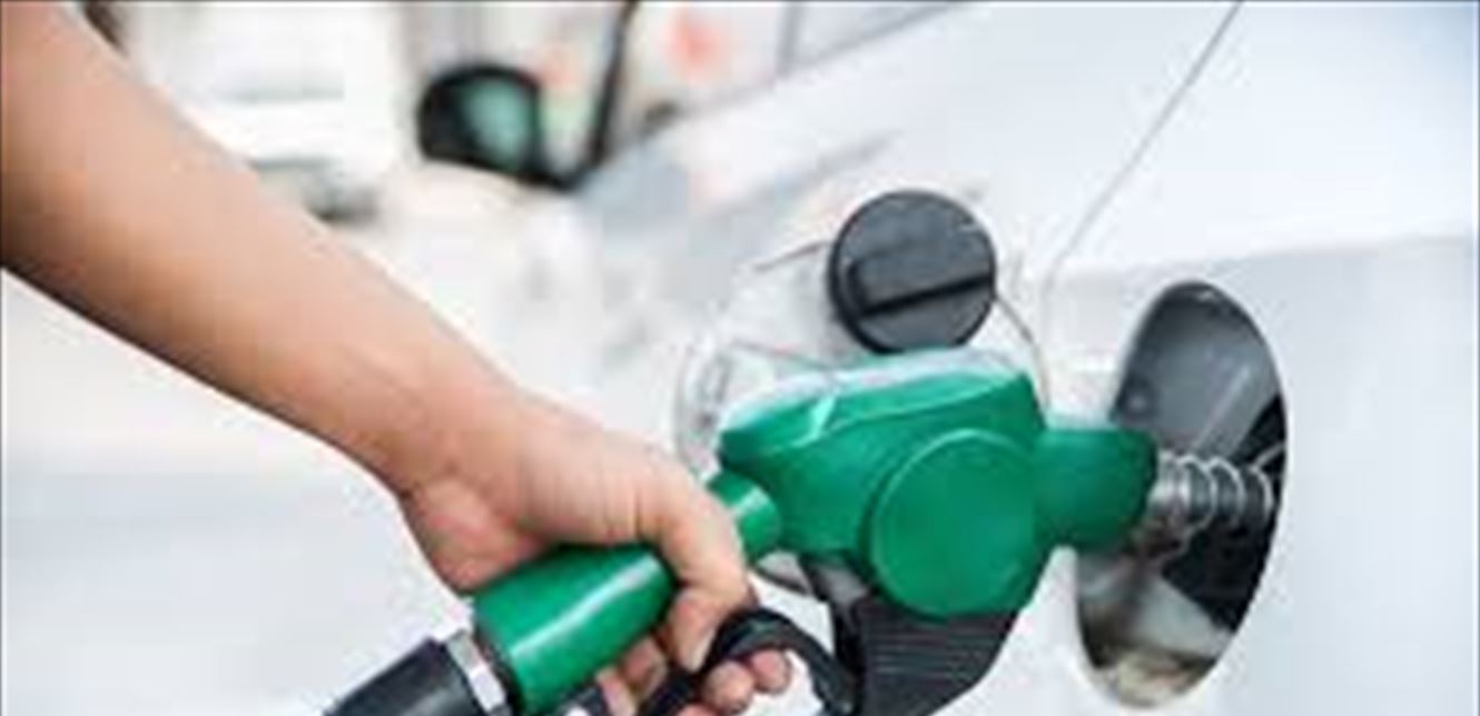 البنزين انخفض.. إليكم لائحة الأسعار الجديدة
