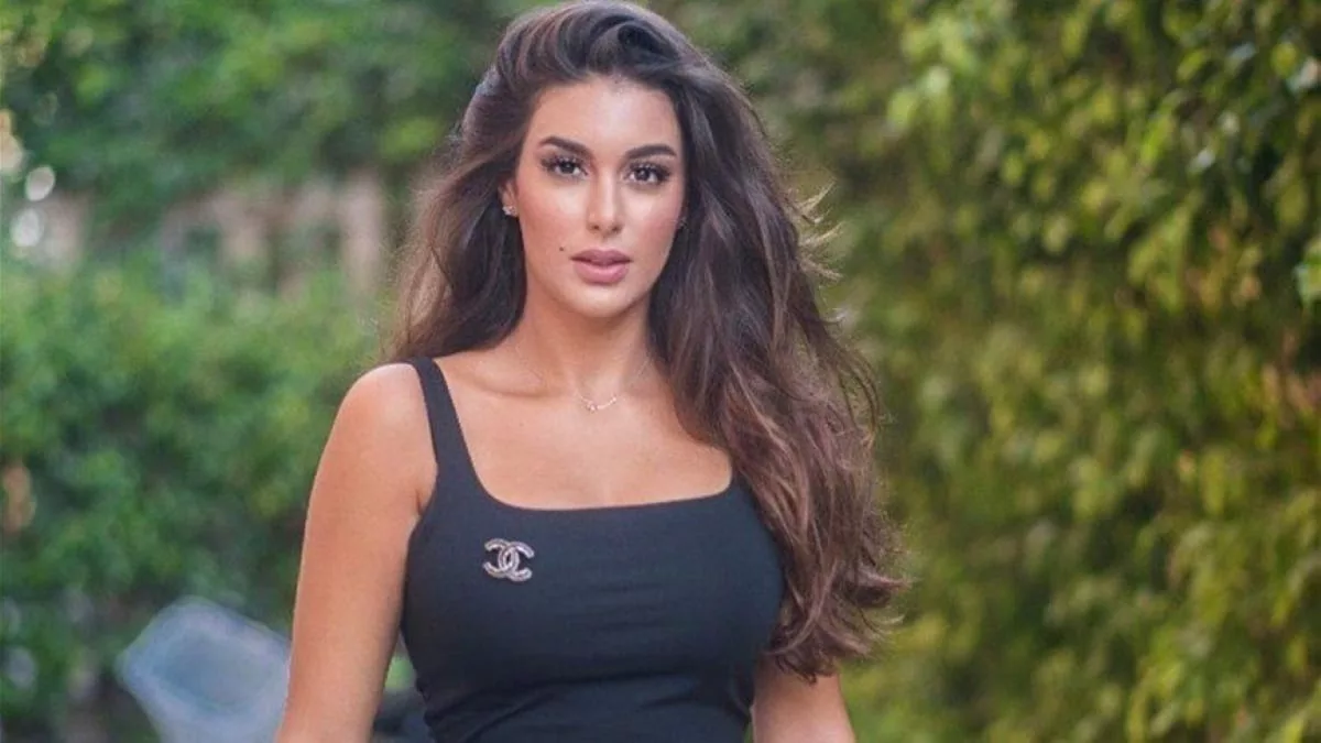 حركة رياضية صعبة تبهر جمهور ياسمين صبري