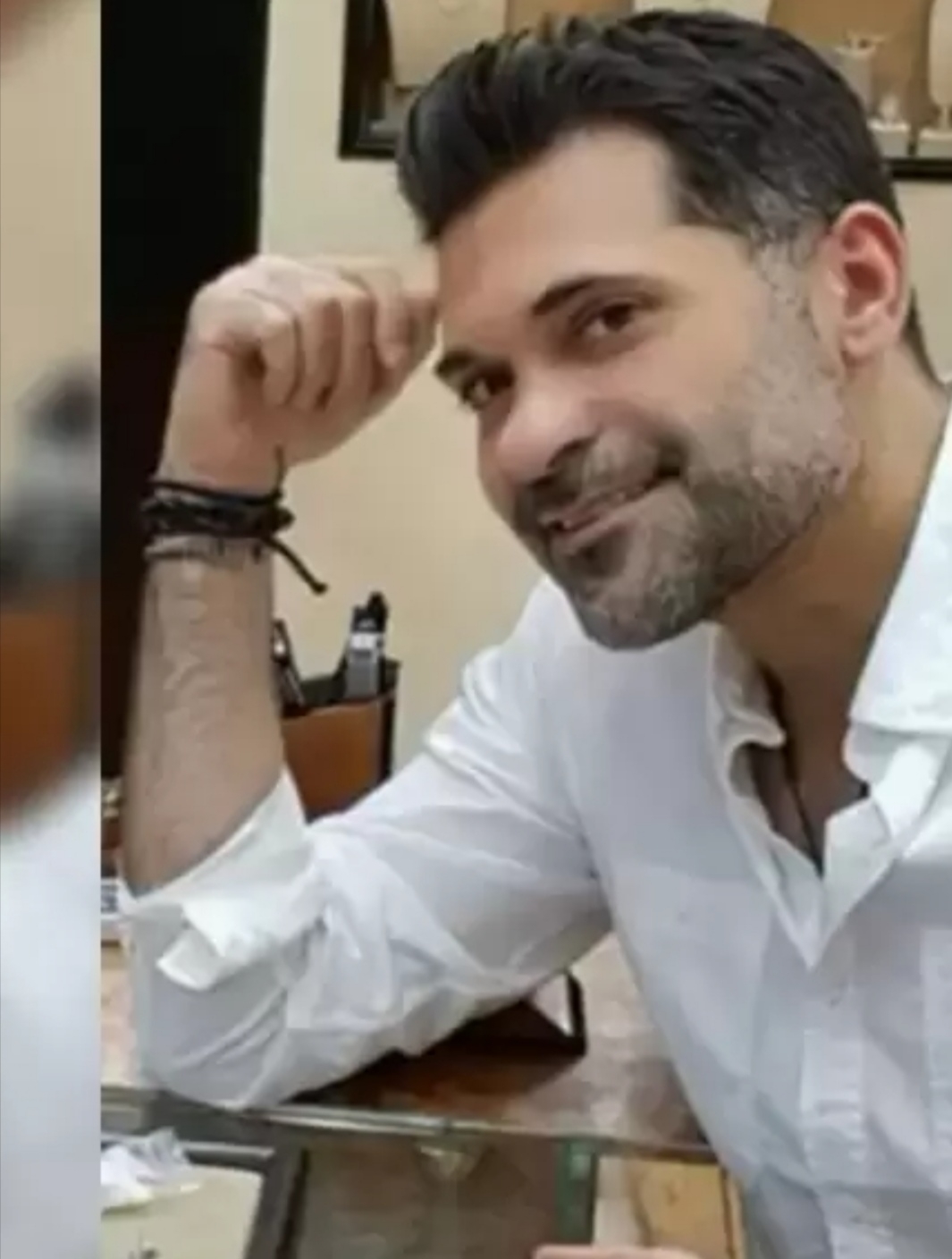 ابن شقيقة المخرج ناصر فقية ضحيّة من ضحايا كورونا، والأخير ينعاه بكلمات مؤثرة 
