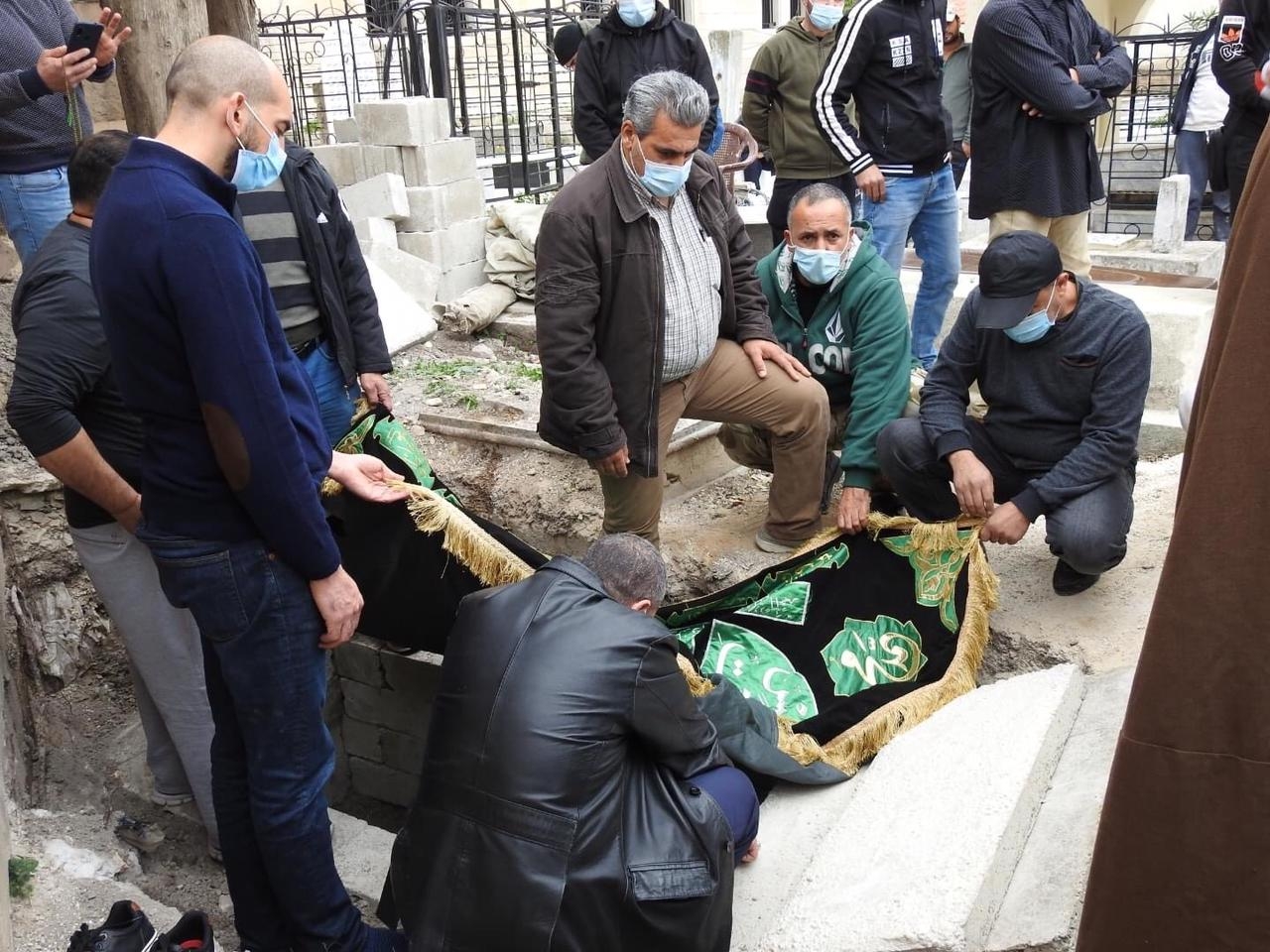 قانا تشييع جنازة والدة ديما صادق 