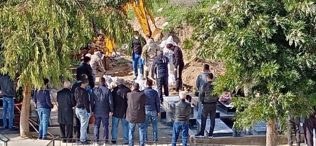 بالصور قانا تشييع جنازة الفقيد الحاج احمد رضا برجي