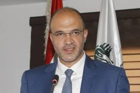 بعد شفائه من كورونا وزير الصحة يرأس اجتماعاً موسعا لمجمل نقابات القطاع الصحي في الوزارة غداً
