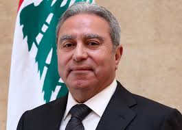مشرفية عن برنامج دعم الأسر الأكثر فقراً عدد العائلات انخفض الى 105 آلاف عائلة وتولى الجيش اللبناني توزيع المساعدات التي وصلت حتى الان الى زهاء 65 الف عائلة