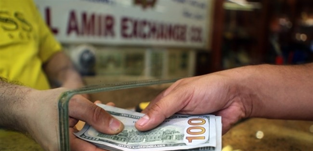 تراجع سعر صرف الدولار في السوق الموازية