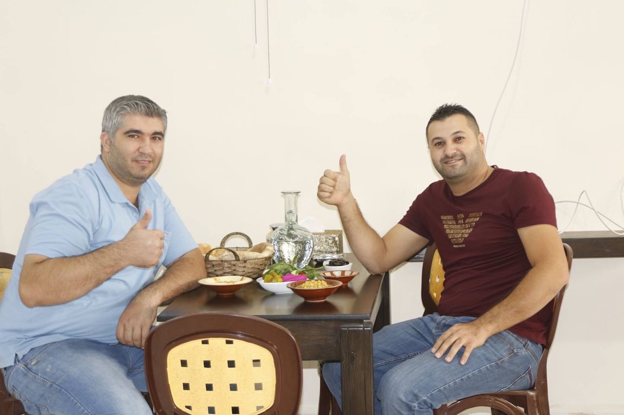 افتتاح مطعم 