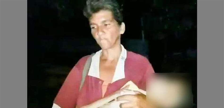 مشهد يفطر القلوب في فنزويلا.. توفيت ابنتها أمام عينيها ونقلتها لمستودع الموتى