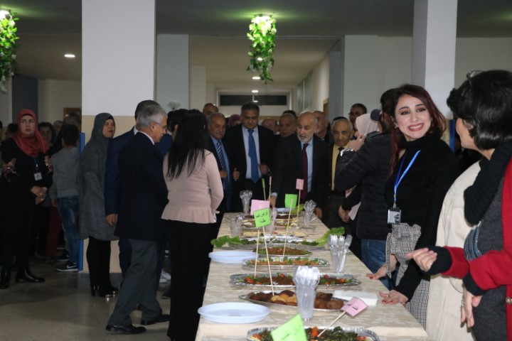 معرض عيد الأم الثالث 