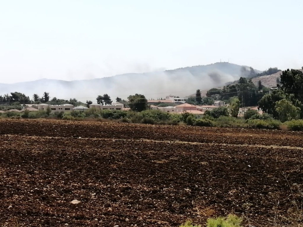 بالصور اندلاع حريق كبير في مستعمرة المطلة