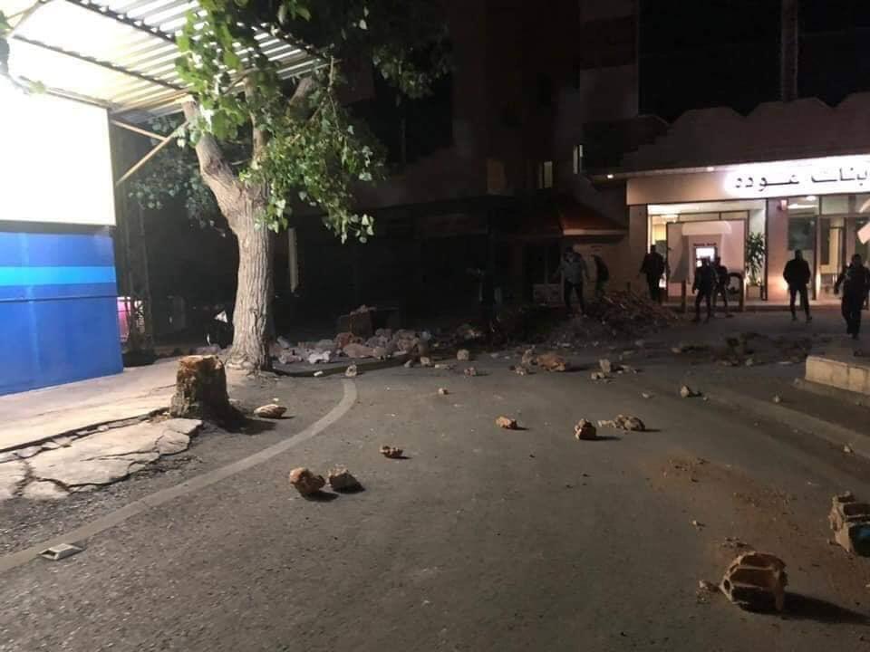 بالصور: حملة قطع واسعة ومنظمة للطرقات في البقاعين الغربي والاوسط