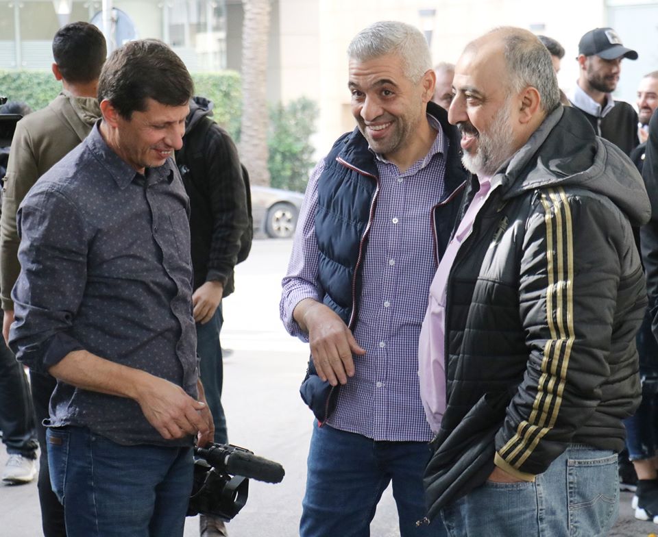 بالصور من الوقفة أمام الاتحاد اللبناني لكرة القدم للمطالبة بإستئناف الموسم الكروي بعد توقفه منذ شهر وأكثر بسب الاوضاع الأمنية في لبنان